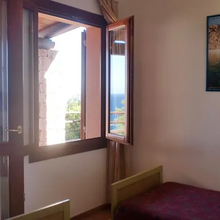 Anurra-villa Paradiso *